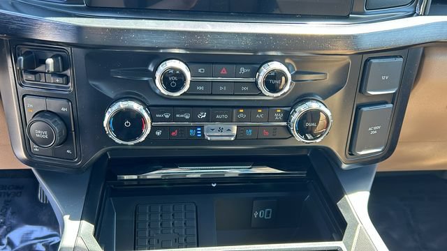 New 2026 Ford F250 Lariat w/ Chrome Package AWD/4WD image 24