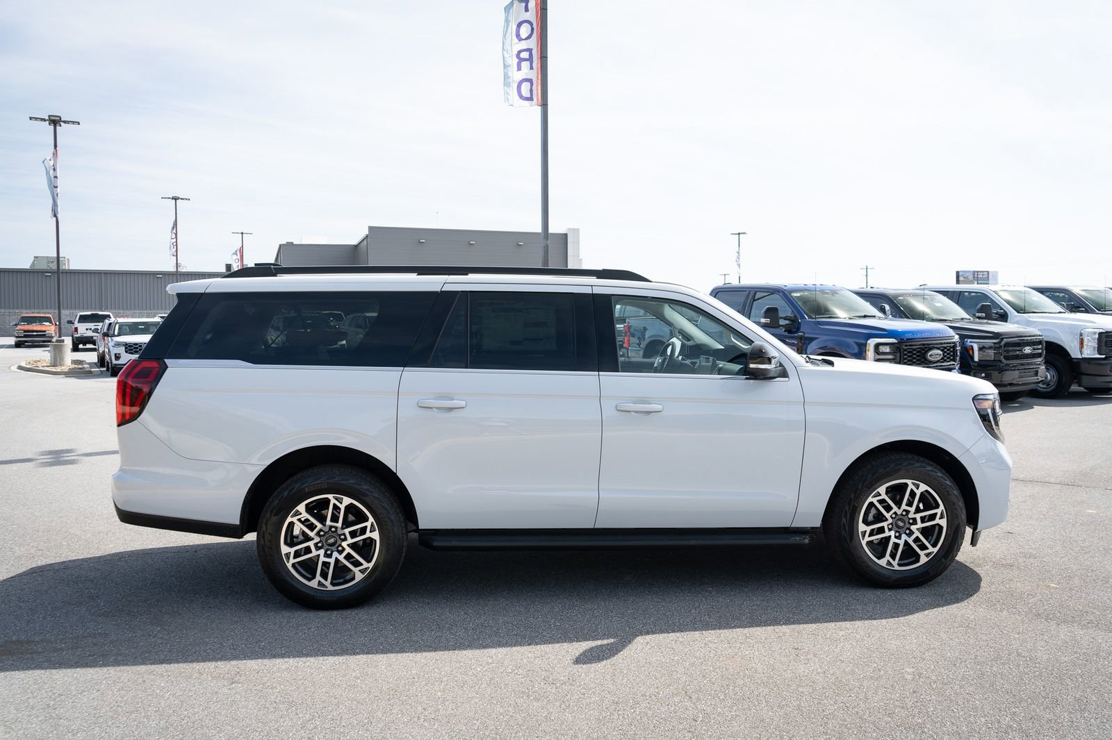 New 2026 Ford Expedition Max Active AWD/4WD image 11
