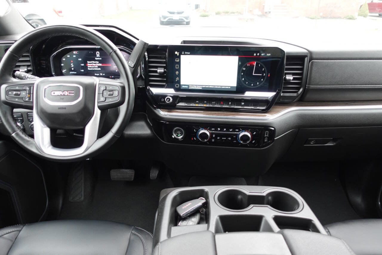 Used 2024 GMC Sierra 1500 Elevation AWD/4WD image 41