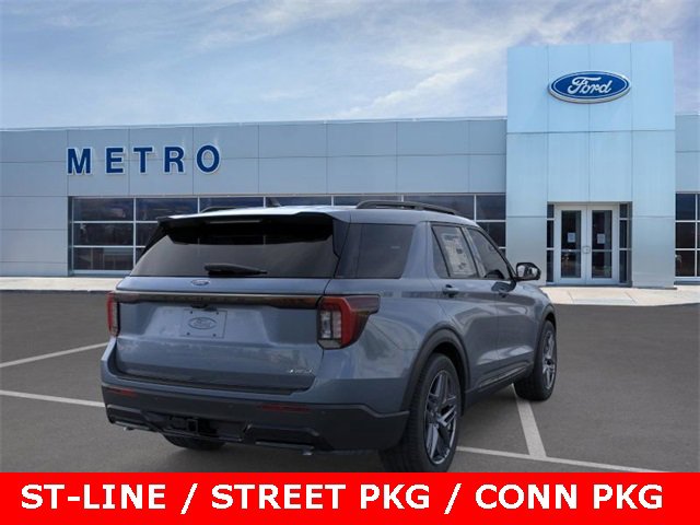 New 2026 Ford Explorer ST-Line w/ ST-Line Street Pack image 8