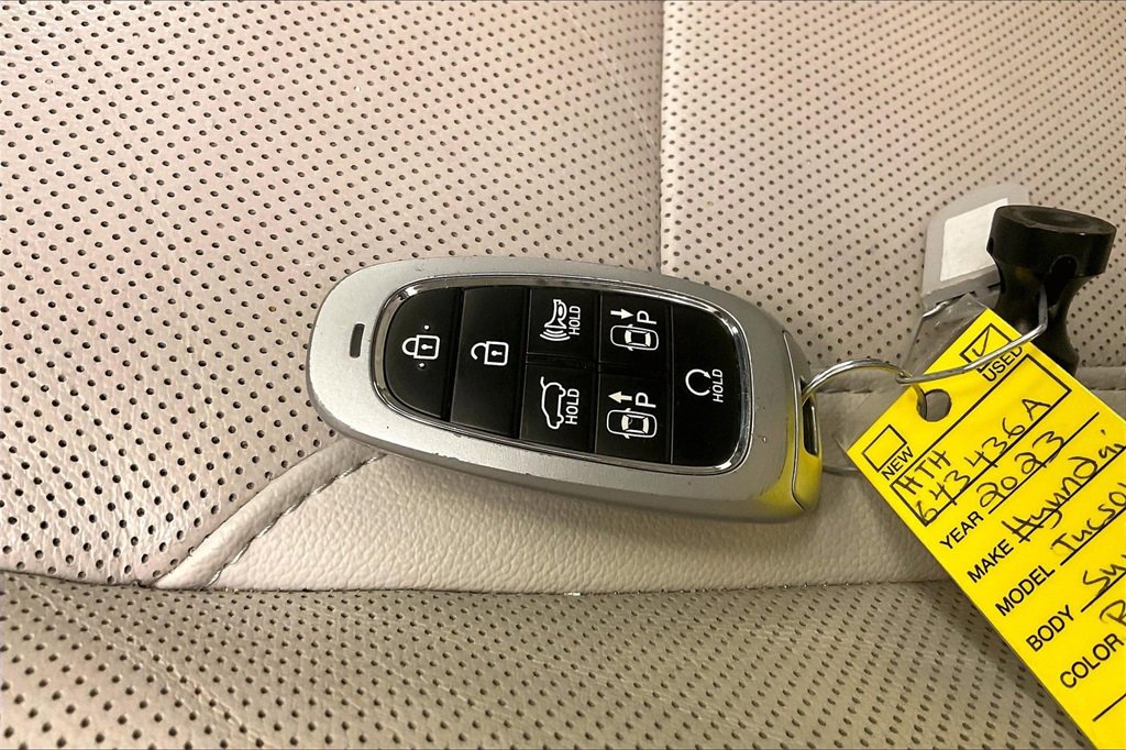 Certified 2023 Hyundai Tucson Limited image 10