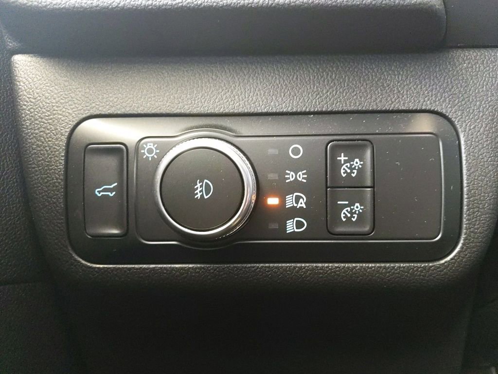 Used 2022 Ford Escape Titanium w/ Titanium Elite Package AWD/4WD image 26