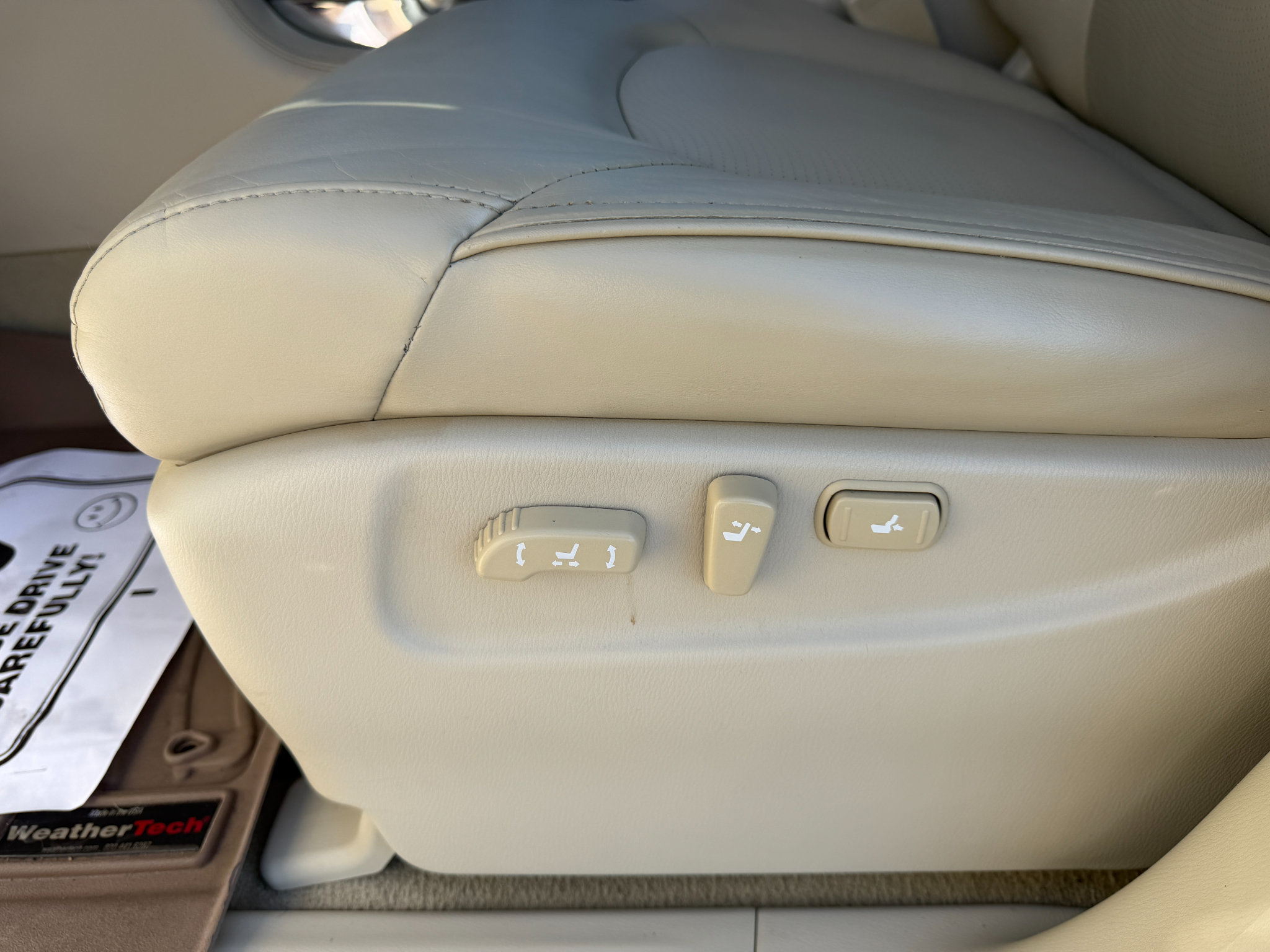 Used 2013 INFINITI QX56 4WD w/ Theater Pkg image 42