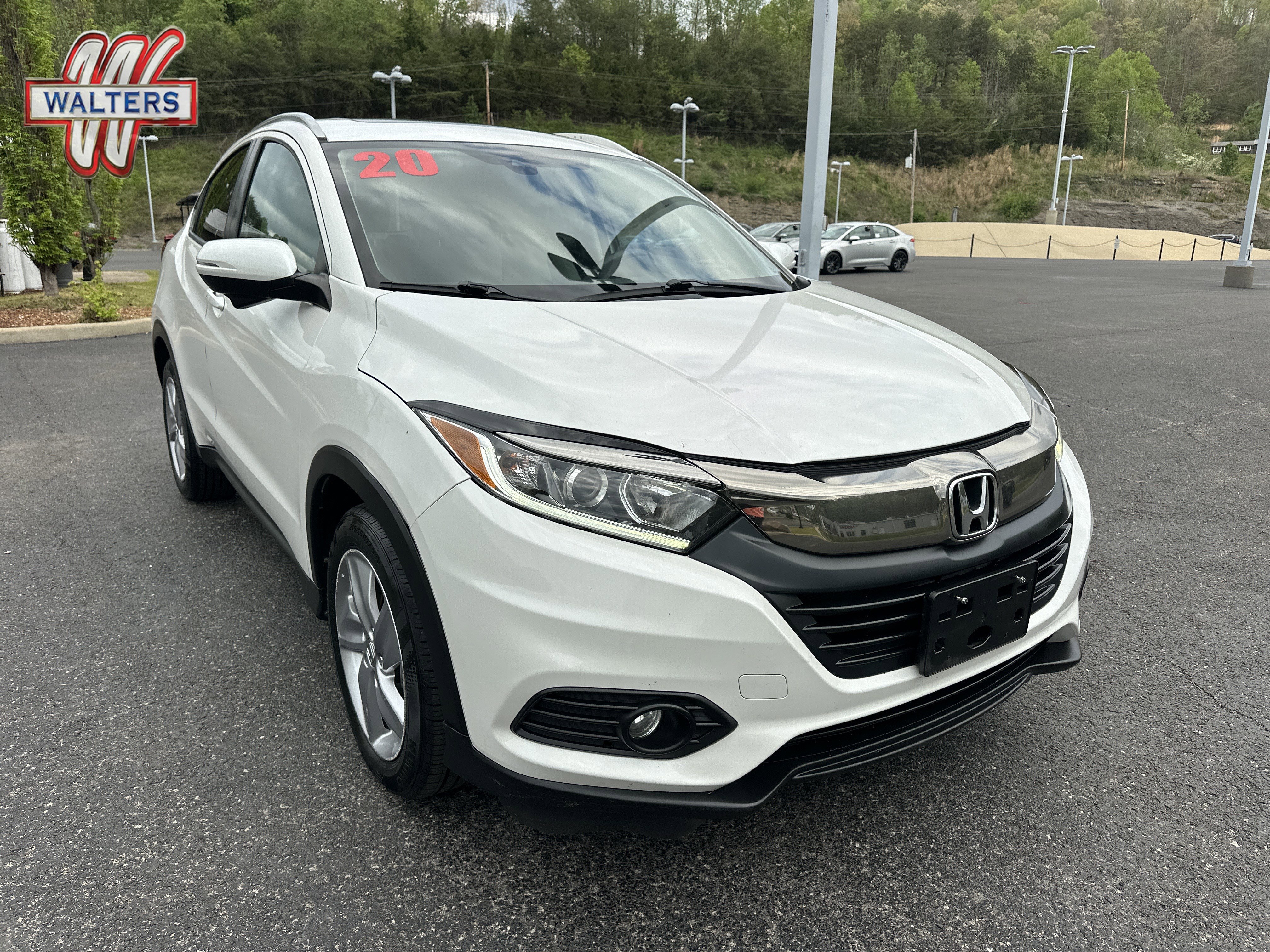 Used 2020 Honda HR-V EX image 1