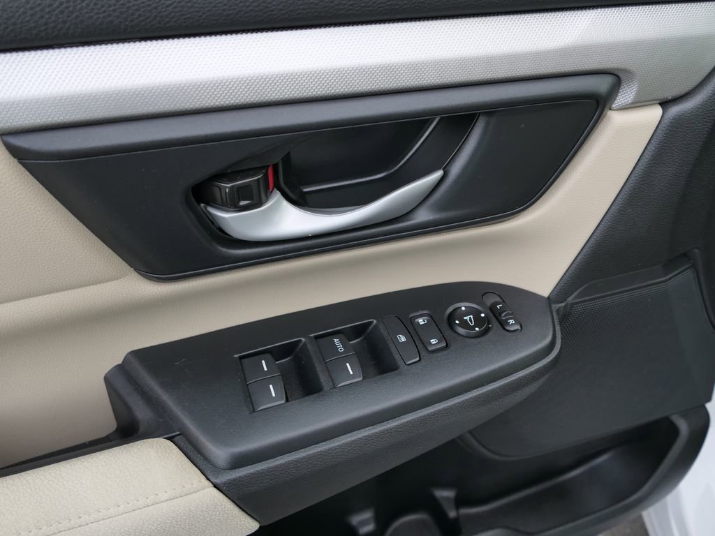 Used 2019 Honda CR-V LX image 14