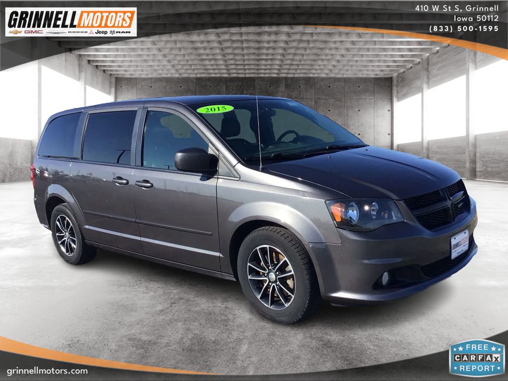 Used 2015 Dodge Grand Caravan SXT image 3