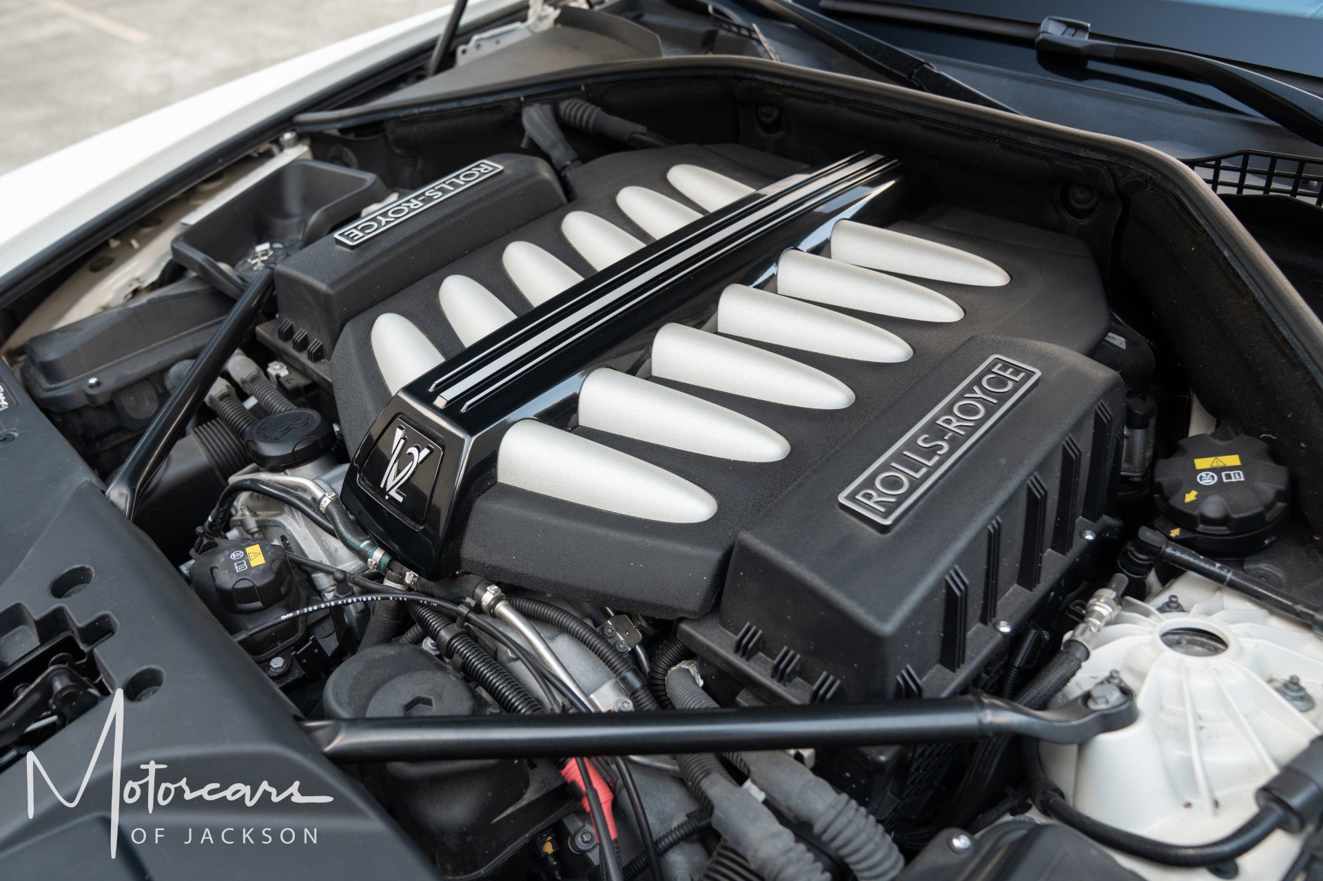 Used 2017 Rolls-Royce Wraith RWD image 25
