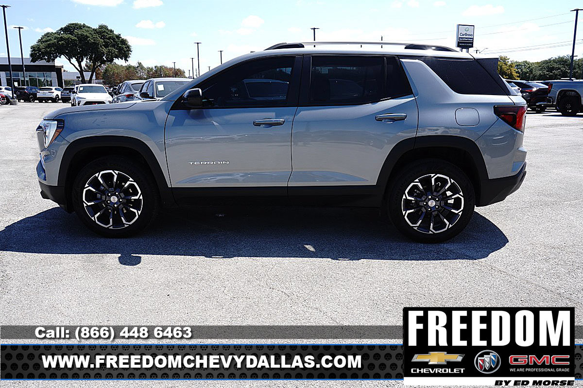 New 2026 GMC Terrain Elevation FWD image 4
