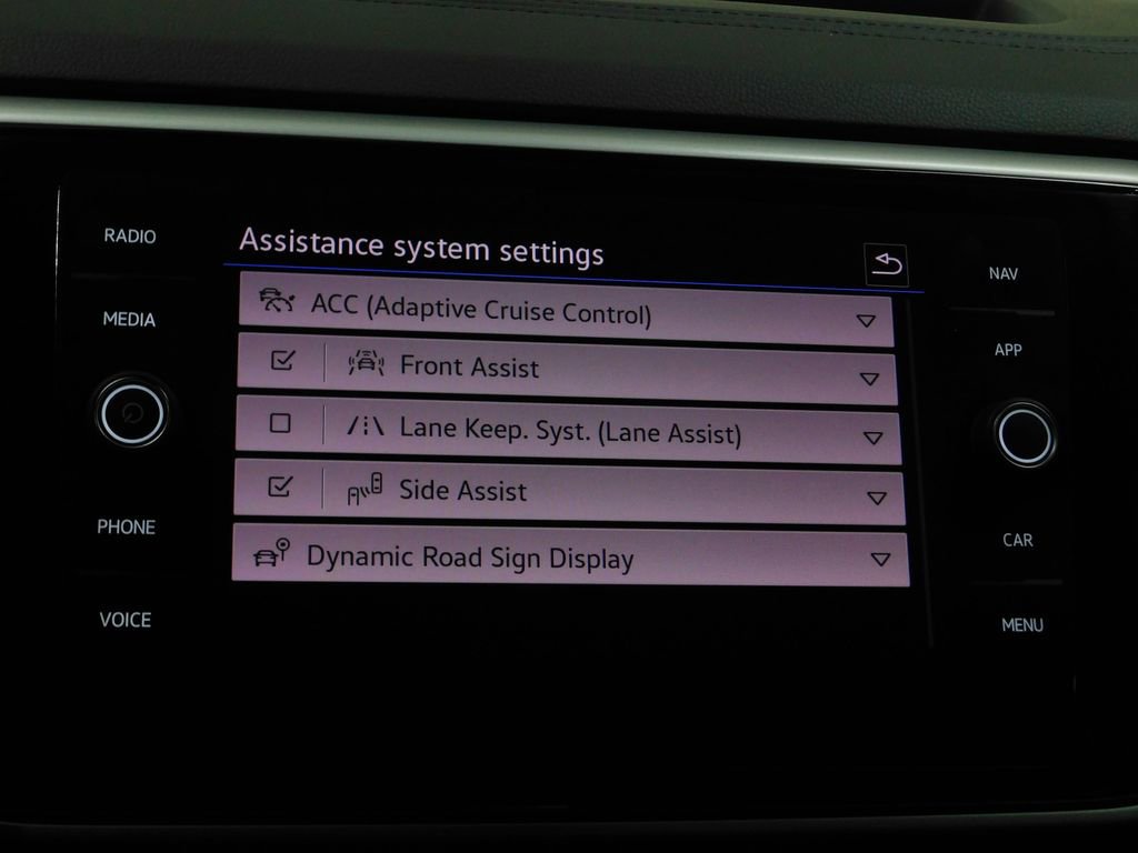 Used 2023 Volkswagen Atlas Cross Sport SEL Premium R-Line image 73