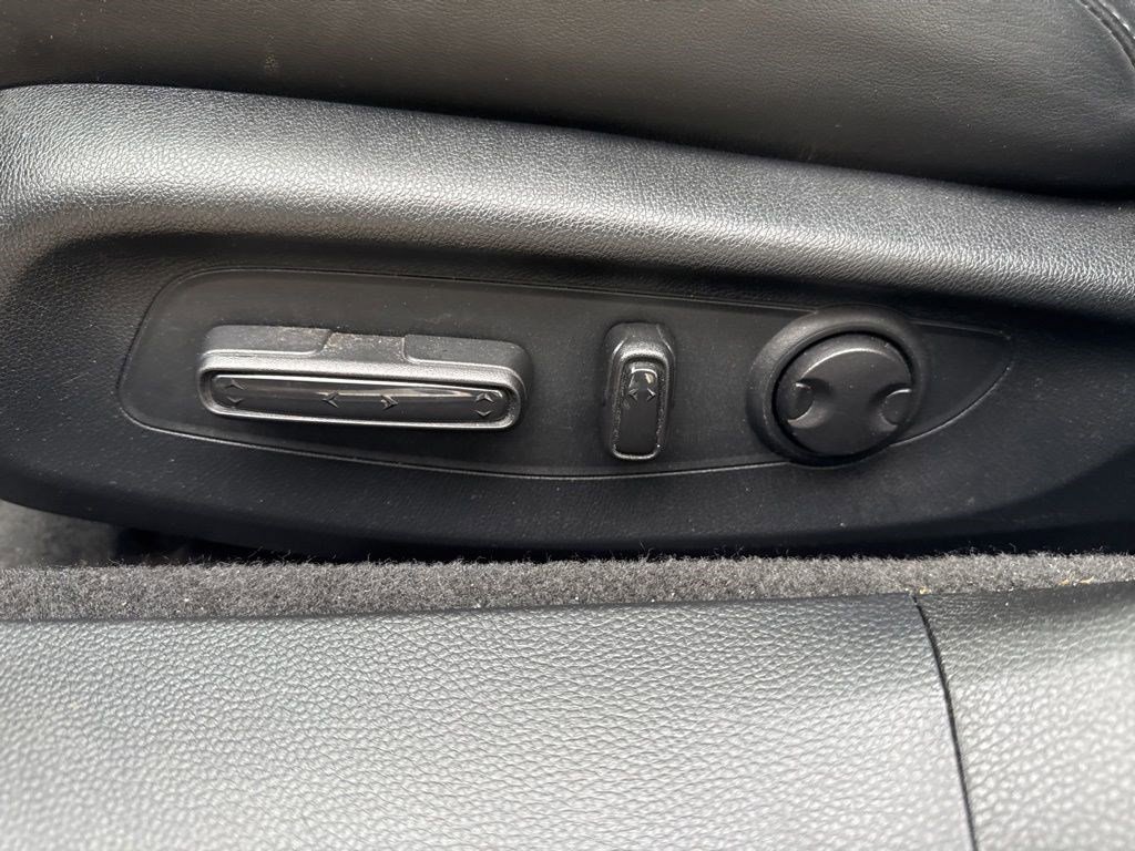 Certified 2023 Honda Accord Touring image 14