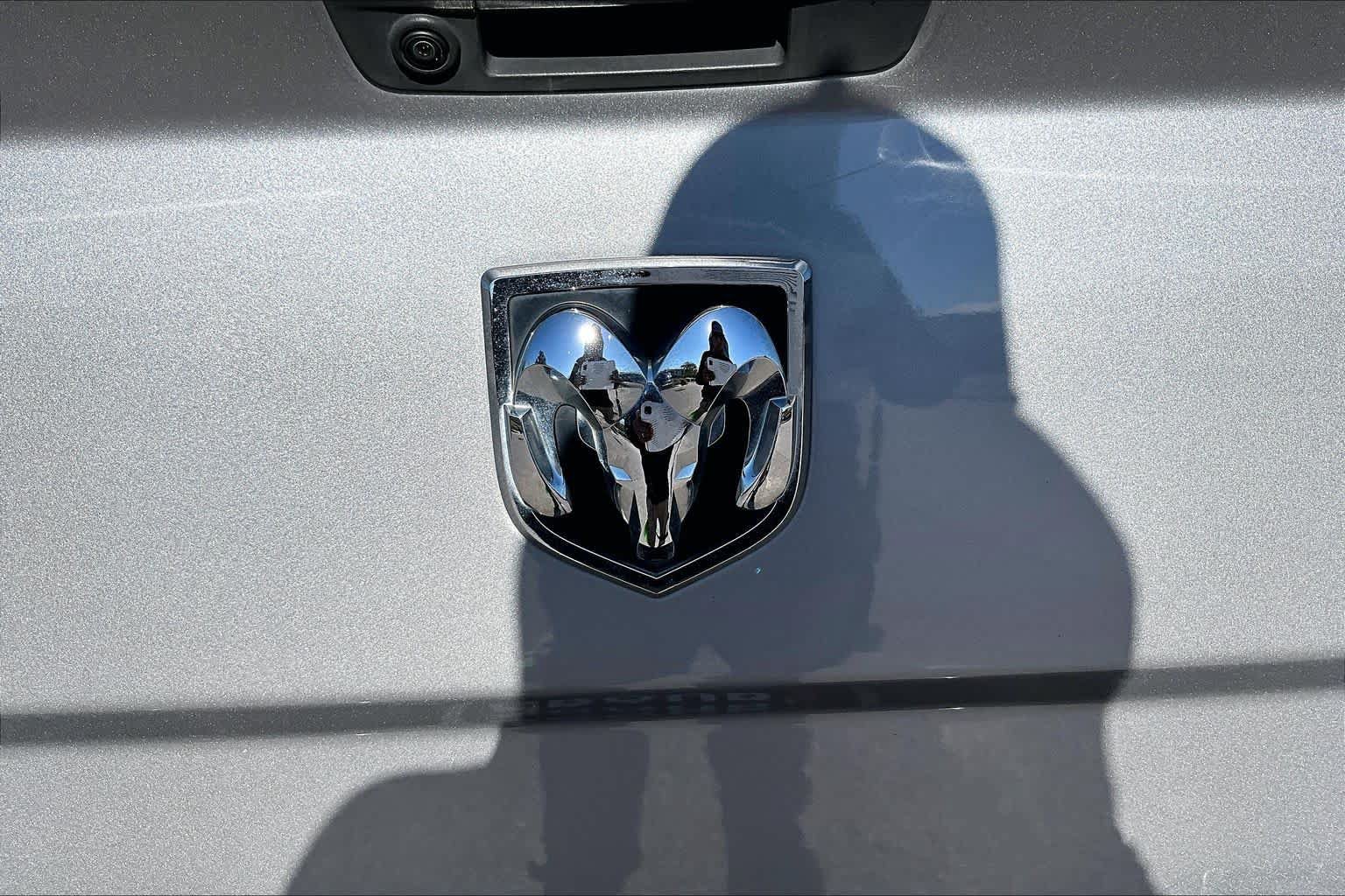 Used 2019 RAM 1500 Tradesman w/ Chrome Plus Package RWD image 30