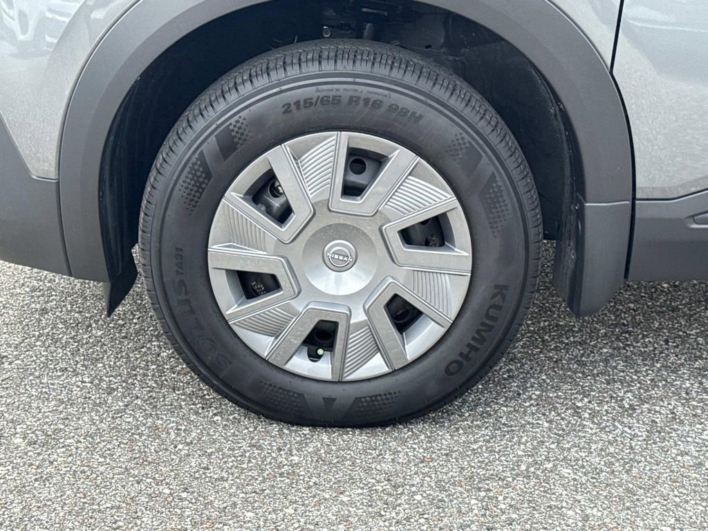 Certified 2026 Nissan Kicks S FWD image 11