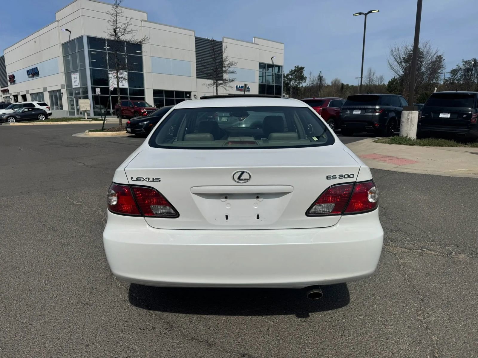Used 2003 Lexus ES 330 FWD image 10