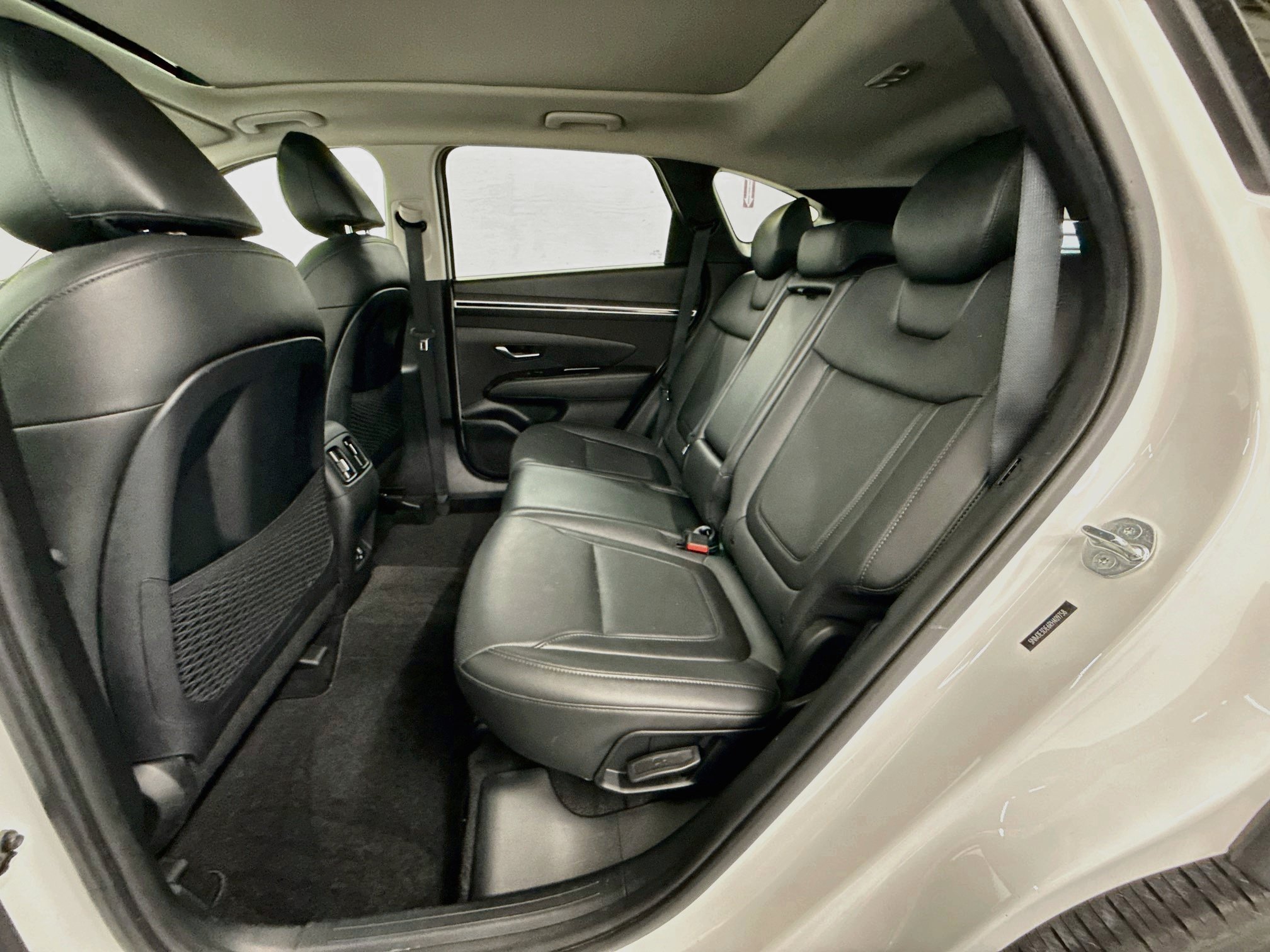 Used 2024 Hyundai Tucson Limited FWD image 30
