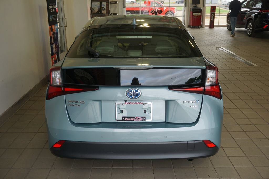 Certified 2021 Toyota Prius XLE AWD/4WD image 15