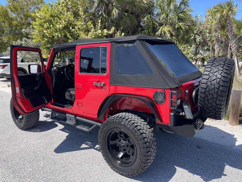 Used 2017 Jeep Wrangler Unlimited Sport w/ Connectivity Group AWD/4WD image 47