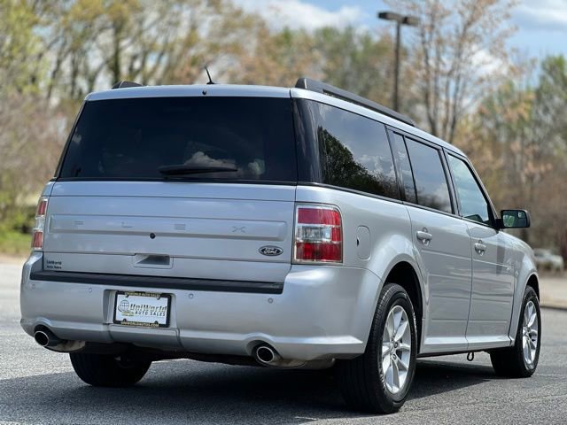 Used 2019 Ford Flex SE image 5
