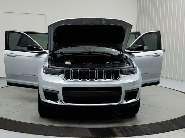 Used 2022 Jeep Grand Cherokee L Limited image 10
