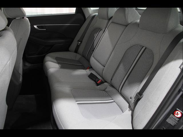 Used 2020 Hyundai Sonata SEL w/ Cargo Package FWD image 17