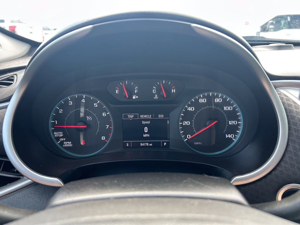 Used 2022 Chevrolet Malibu LS image 31