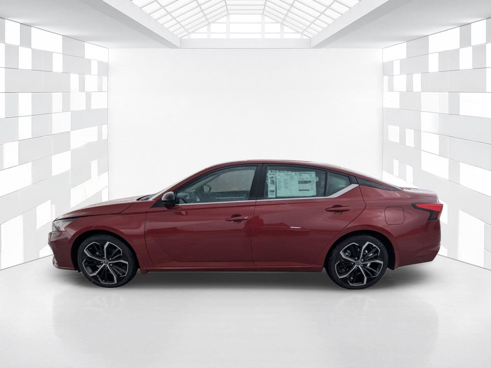 New 2026 Nissan Altima 2.5 SR FWD image 4