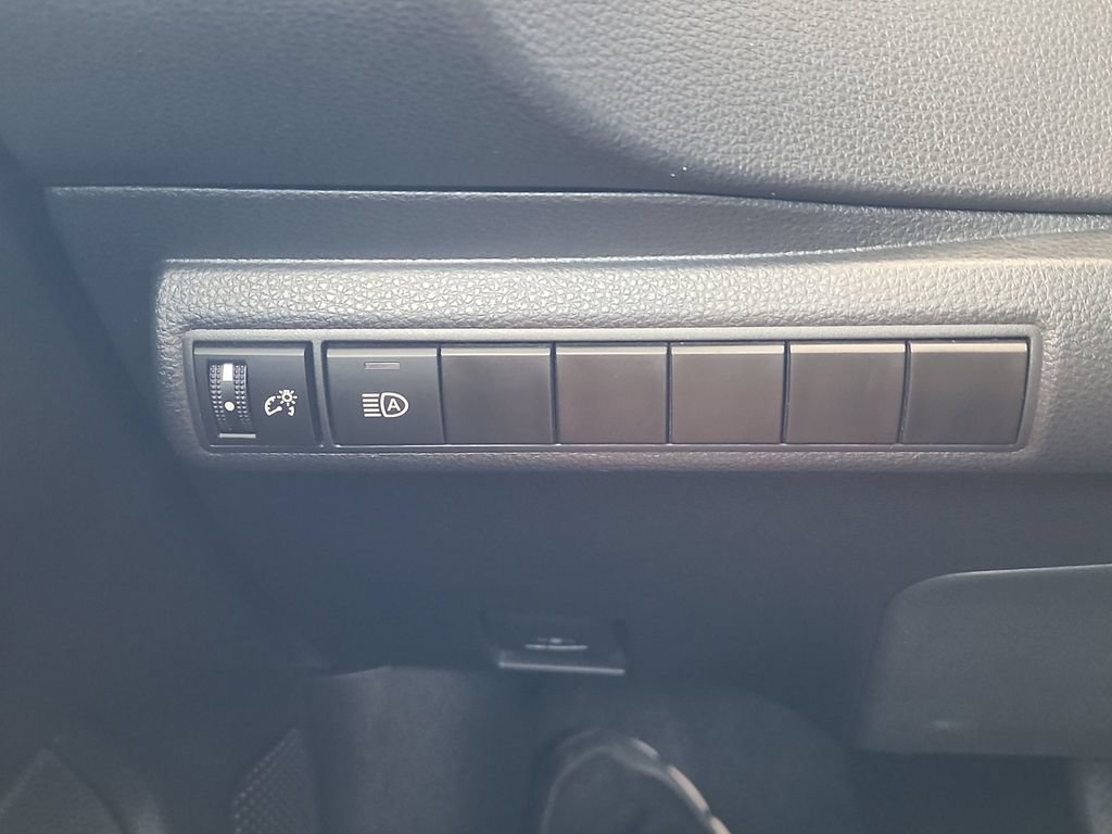 Used 2024 Toyota Corolla LE FWD image 22
