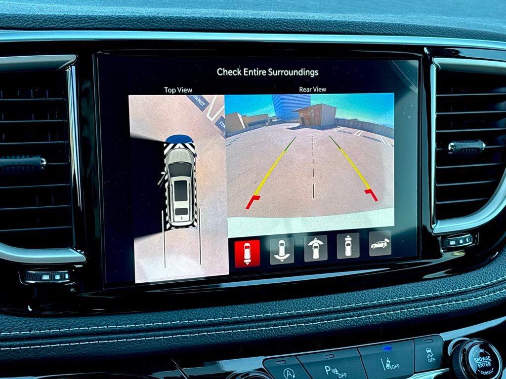 New 2026 Chrysler Pacifica Select FWD image 17