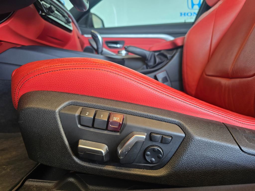 Used 2020 BMW 430i Coupe w/ Convenience Package image 13