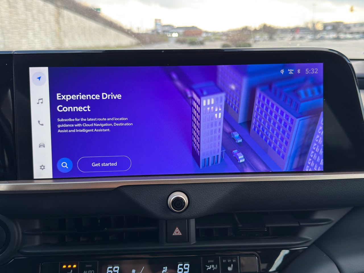 Used 2024 Toyota Crown XLE image 26