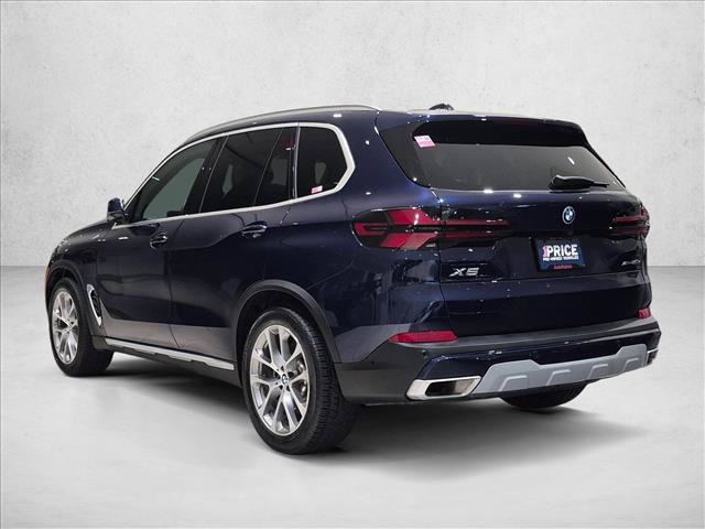 Used 2026 BMW X5 xDrive50e w/ Climate Comfort Package AWD/4WD image 8