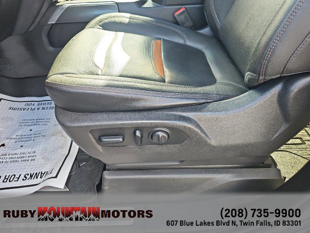 Used 2019 GMC Sierra 1500 AT4 w/ Technology Package image 14