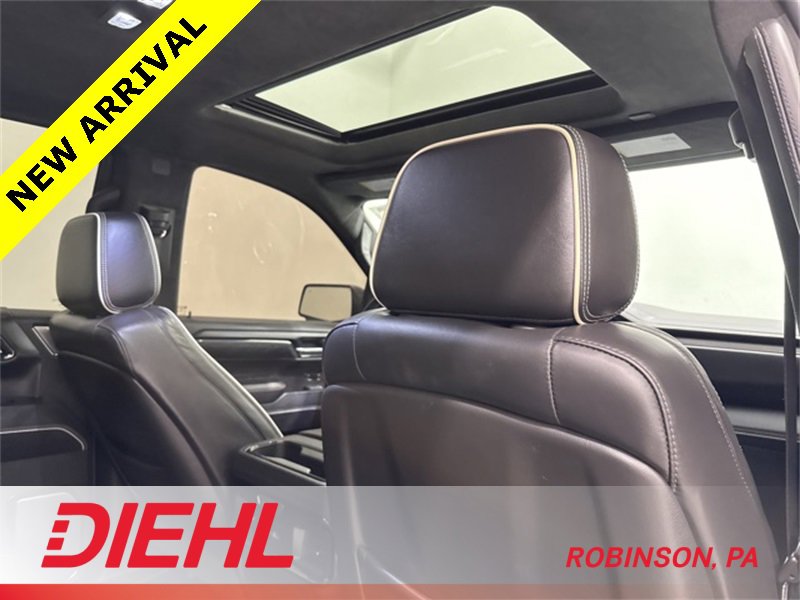 Used 2022 GMC Sierra 1500 AT4X image 13