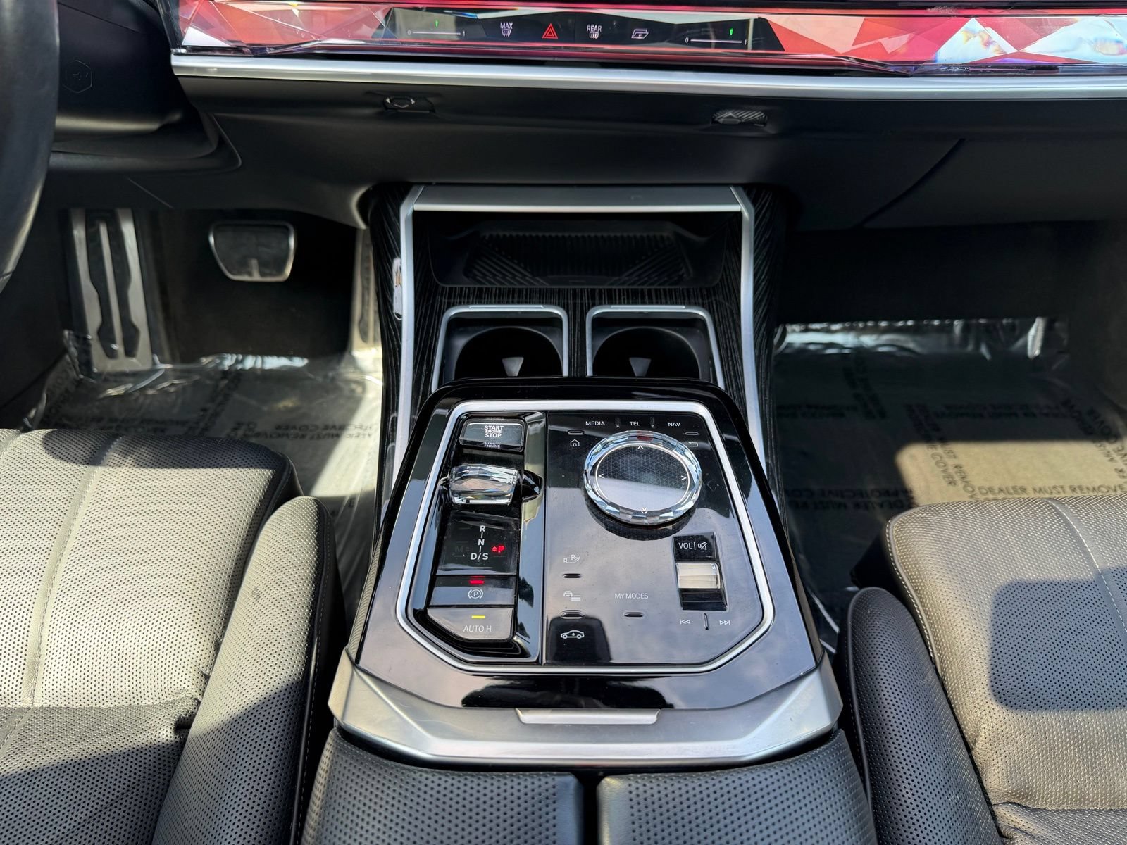 Used 2023 BMW 740i w/ Executive Package RWD image 16