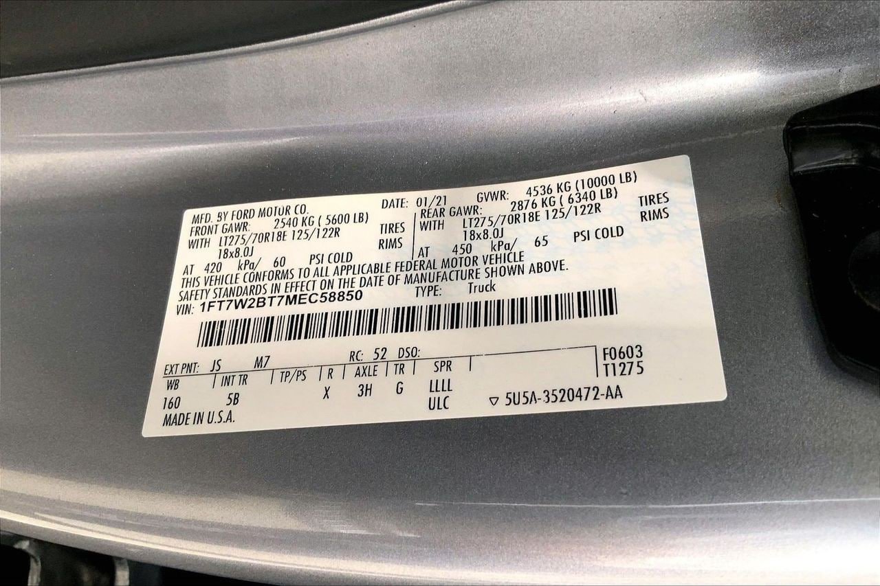Used 2021 Ford F250 Lariat w/ Lariat Value Package AWD/4WD image 8