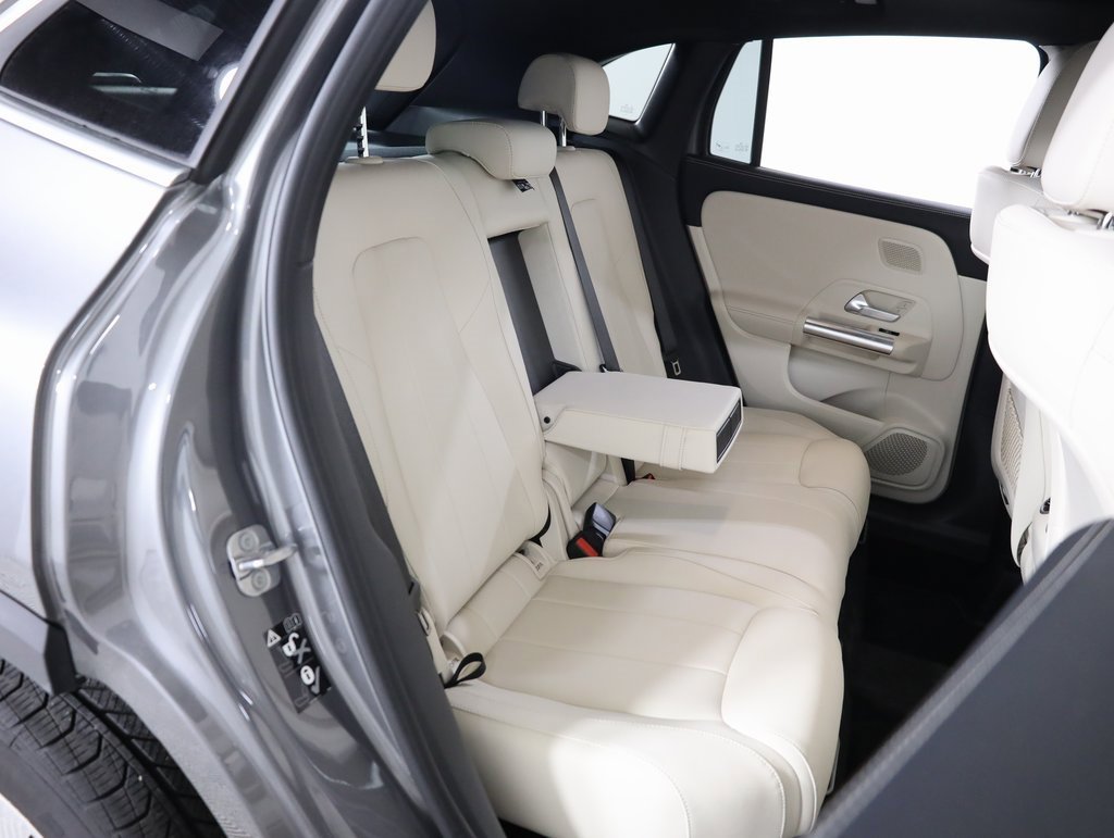 Certified 2026 Mercedes-Benz GLA 250 4MATIC image 44