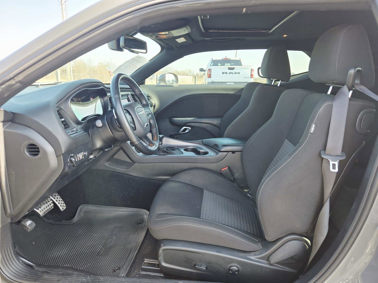 Used 2023 Dodge Challenger R/T w/ Blacktop Package image 13