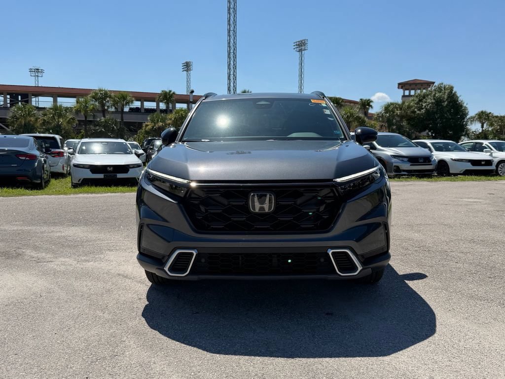 Used 2025 Honda CR-V Sport Touring image 3