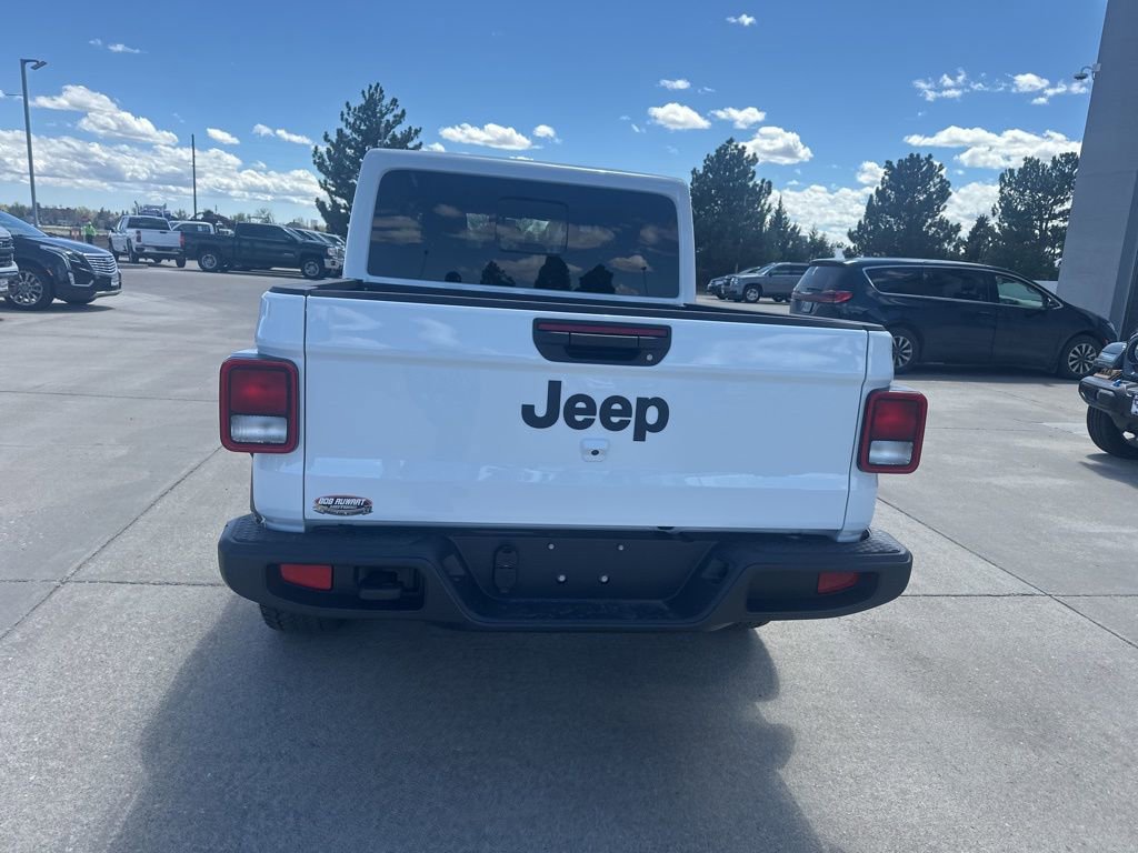 New 2025 Jeep Gladiator Sport image 4