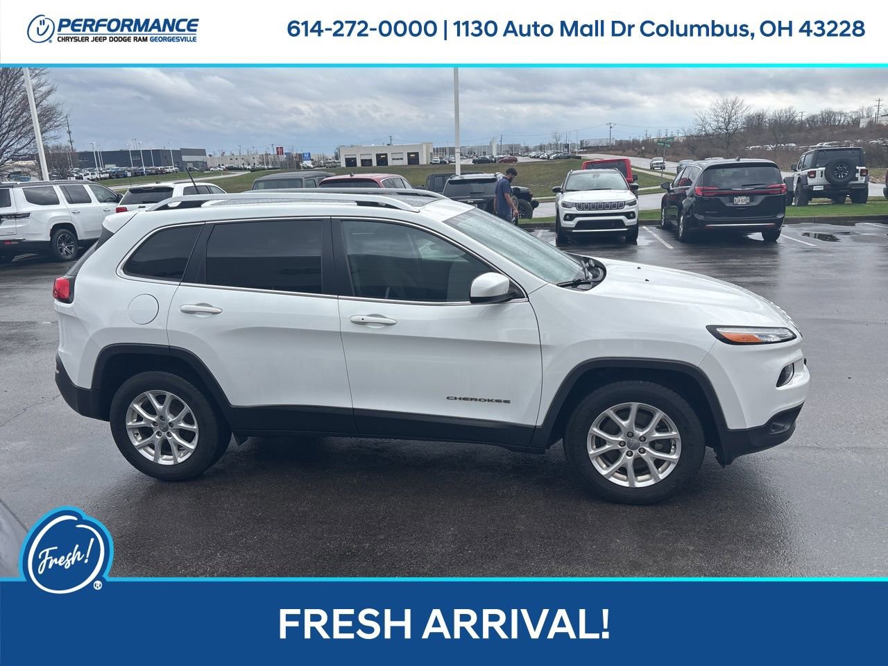 Used 2016 Jeep Cherokee Latitude w/ Comfort/Convenience Group image 3