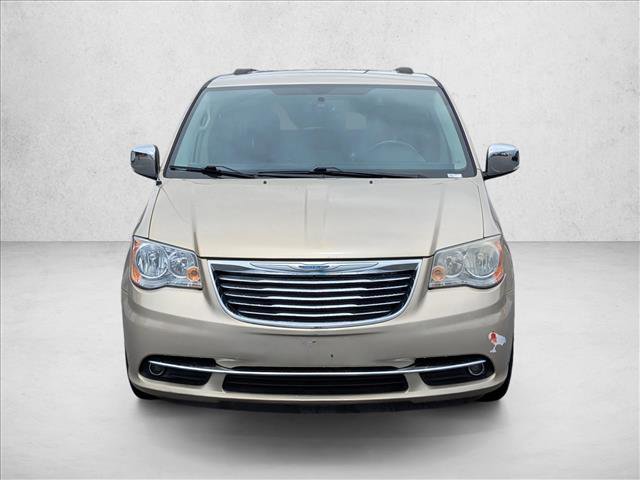 Used 2015 Chrysler Town & Country Touring-L w/ Driver Convenience Group FWD image 2