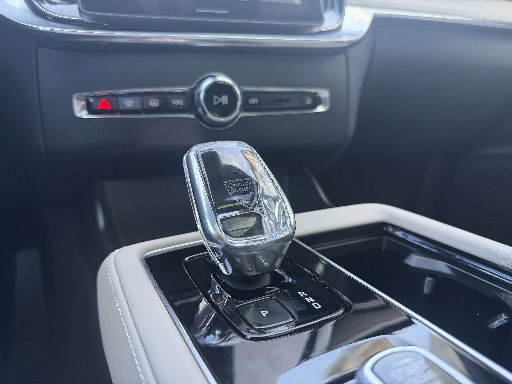 New 2026 Volvo XC90 B6 Ultra w/ Lounge Package image 22