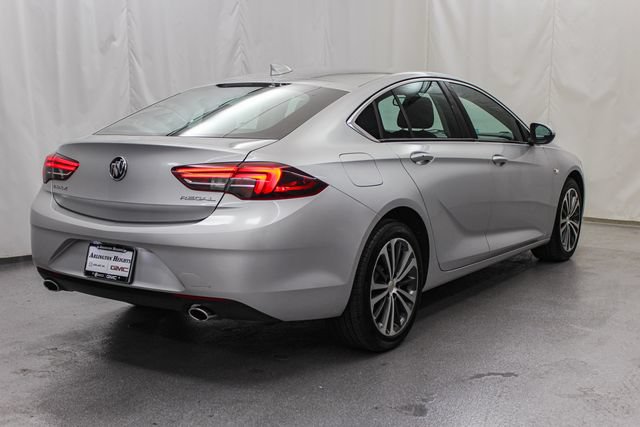 Used 2018 Buick Regal Essence FWD image 12