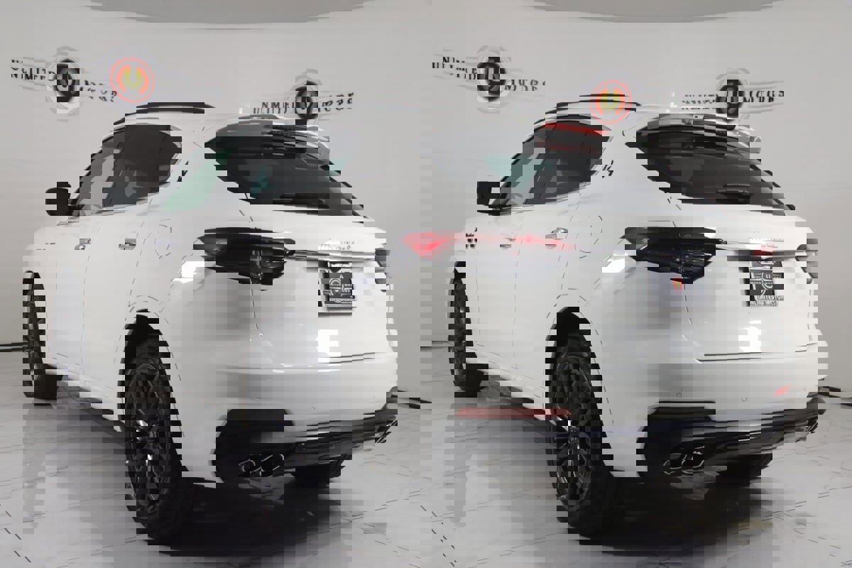 Used 2022 Maserati Levante Modena image 4