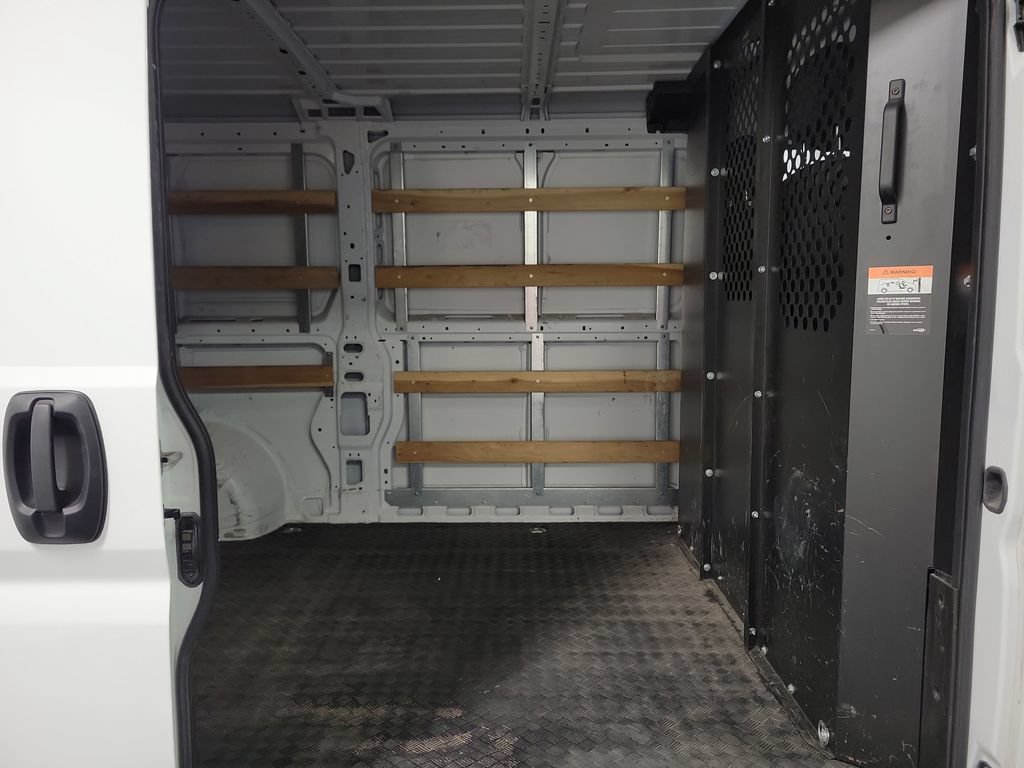 Used 2025 RAM ProMaster 2500 w/ U-Haul Equipment Group FWD image 24