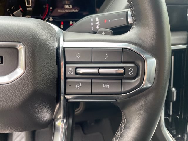 Certified 2025 GMC Yukon Denali AWD/4WD image 33