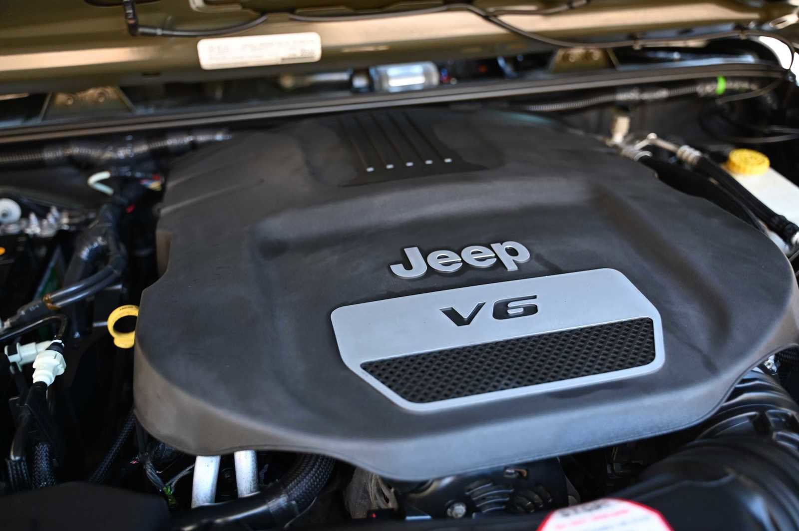 Used 2016 Jeep Wrangler Unlimited Sport image 22