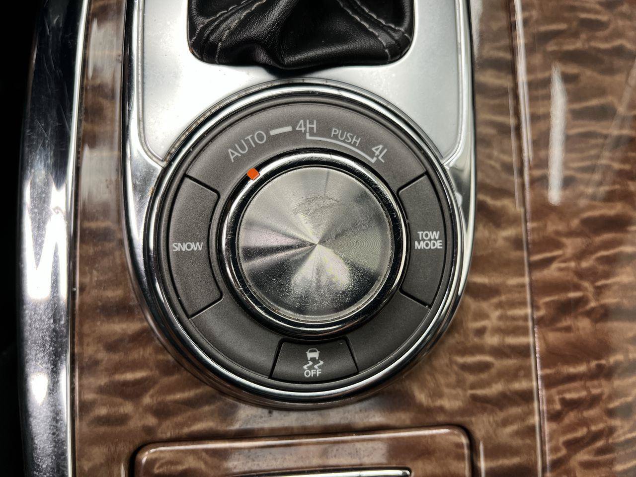 Used 2020 Nissan Armada SL w/ Premium Package AWD/4WD image 18