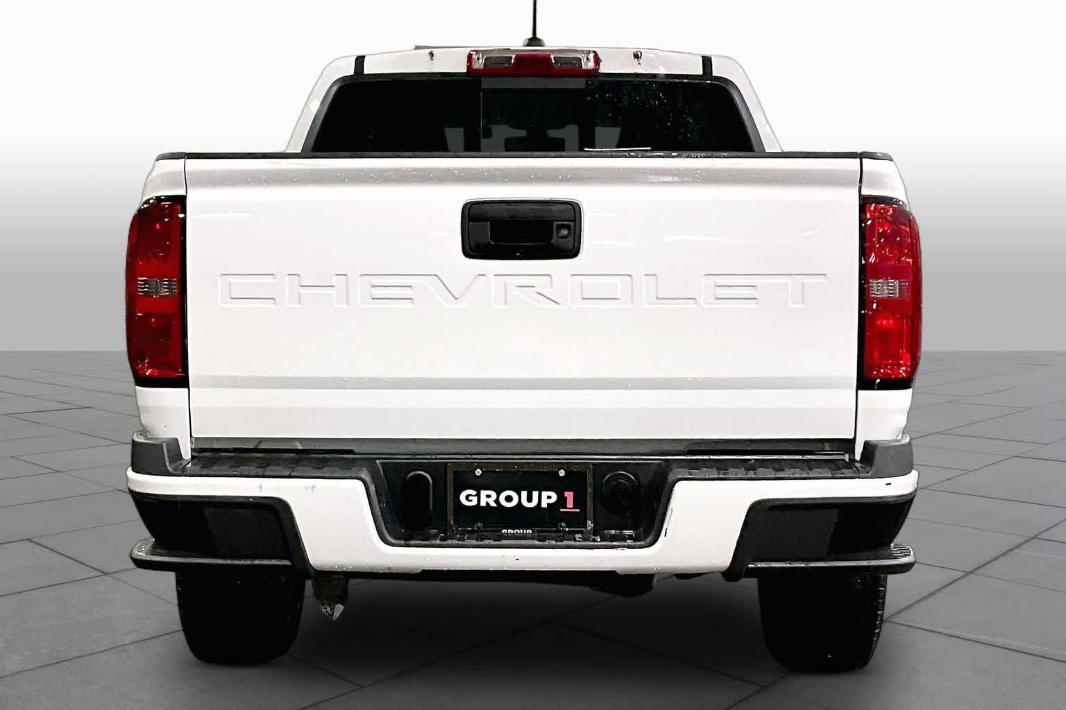 Used 2022 Chevrolet Colorado LT w/ LT Convenience Package AWD/4WD image 5