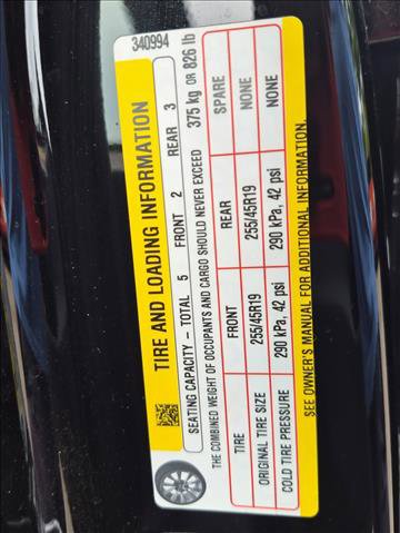 Used 2025 Tesla Model Y Long Range AWD/4WD image 14