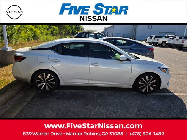 Used 2021 Nissan Sentra SV w/ SV Premium Package FWD image 12